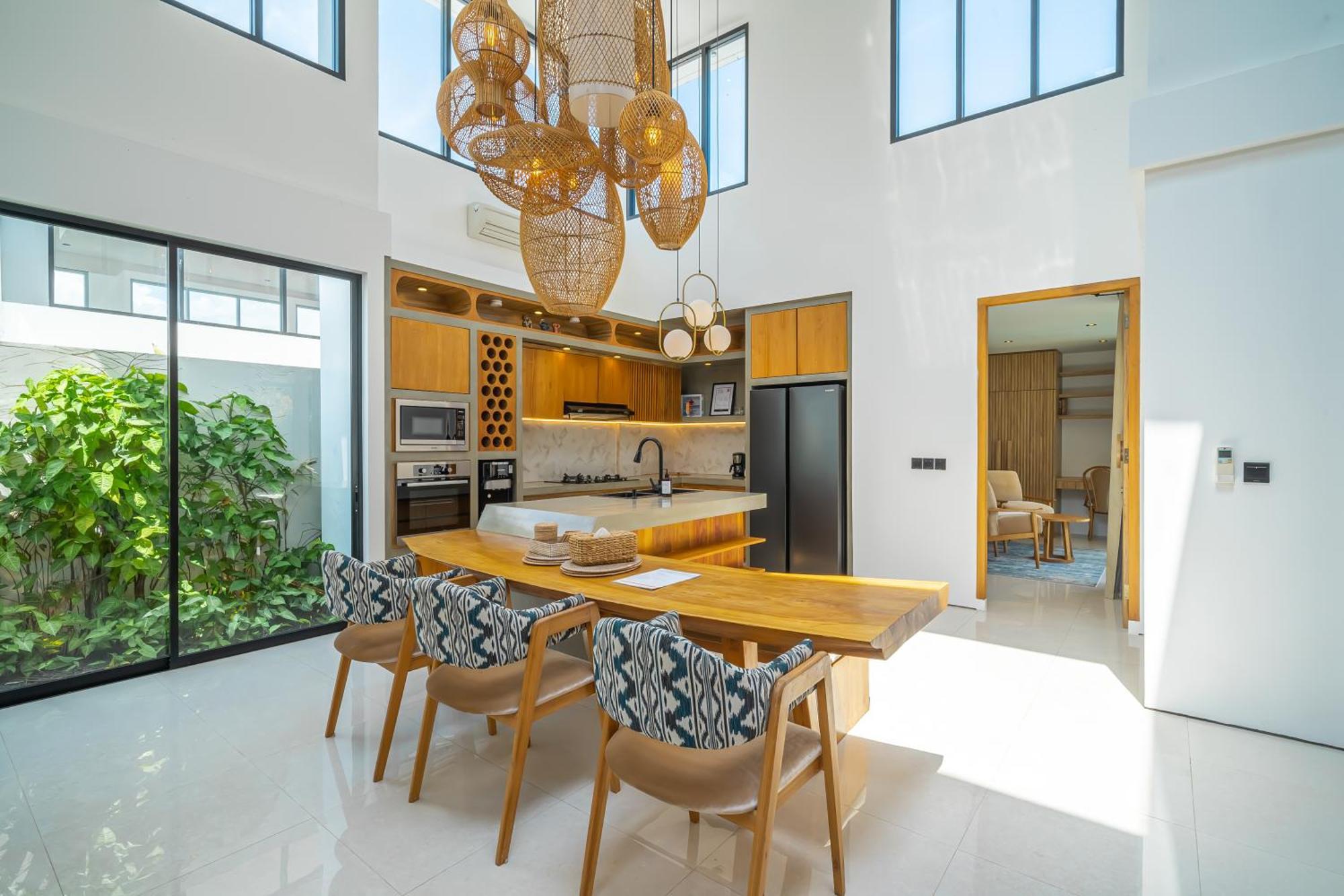 Villa Arunika - Stylish Tropical 2Br Villa Close To Nyanyi Beach! Selemadeg Dış mekan fotoğraf